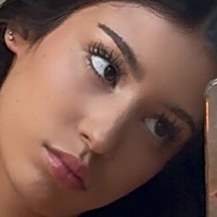 Некстдор Алекса Оголені