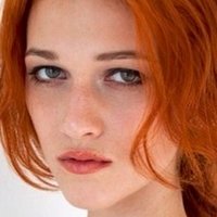 Ніколь Аріанна Фокс Оголені