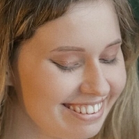 Пінк Менсоні Оголені