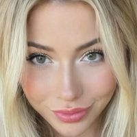 плейуітхчло Оголені