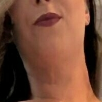 куиниохеартс Оголені