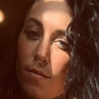 Реалдесент Оголені