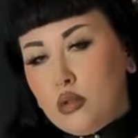 Rhikatera Оголені