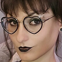 Садіасіт Оголені