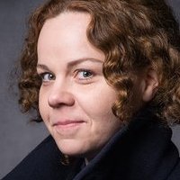 Сара Вікторія Фрік Оголені