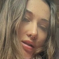 СеленеСмаллТітс Оголені