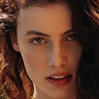 Серамaнн Оголені