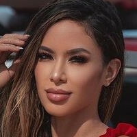 Шейра Медаль Оголені
