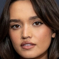 Софія Хаммонс Оголені