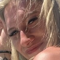 Тейлор Флевін Оголені