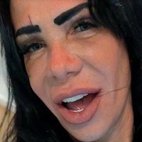 Тереза Брана Оголені