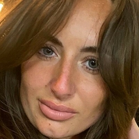 Тіффані Гаррісон Оголені