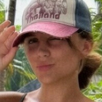 Ванесса Романовські Оголені