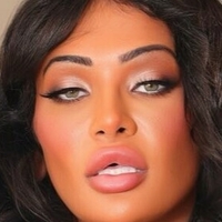 Вікторія Грант Оголені