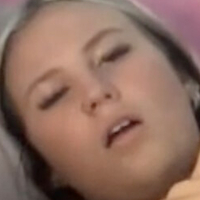 яльфав.дес Оголені