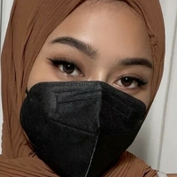 ЯсмінГонУайлд Оголені