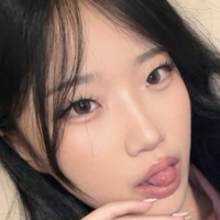 Йєна Оголені