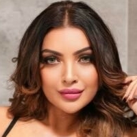 Зайнаб Патра Оголені