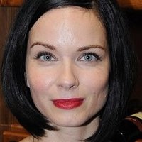 Зузана Суляйова Оголені